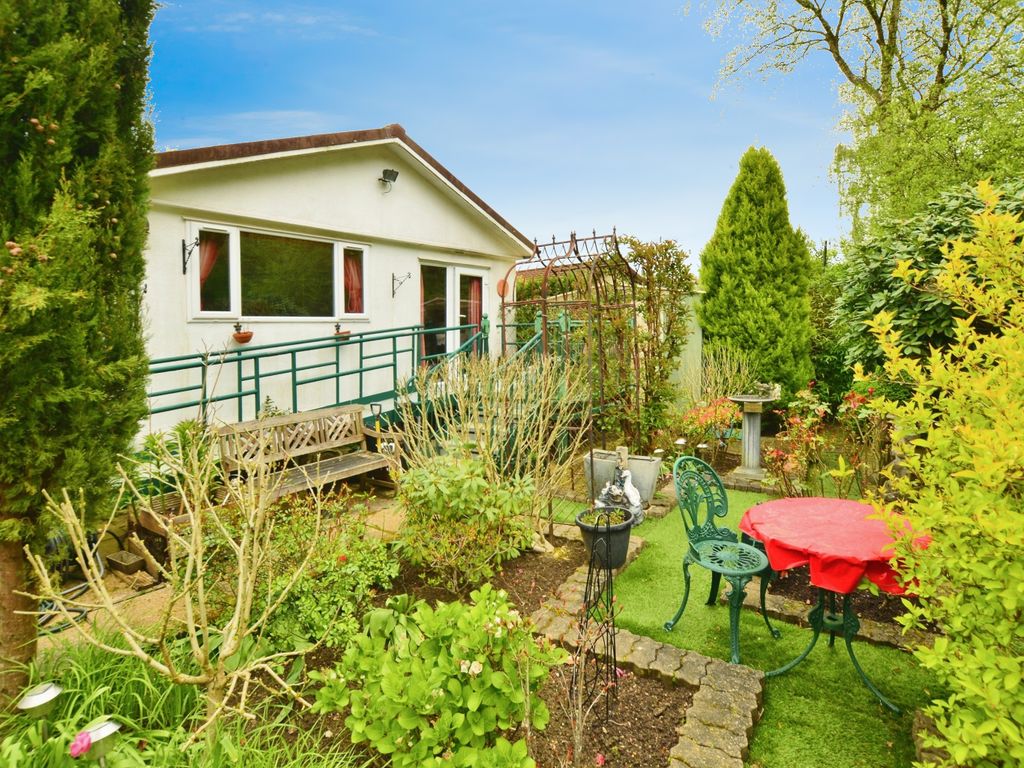 2 bed property for sale in Longbeech Park, Canterbury Road, Charing