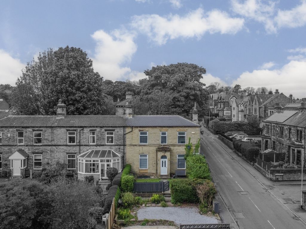 4 bed end terrace house for sale in Ash Terrace, Whitcliffe, Cleckheaton, West Yorkshire BD19, £