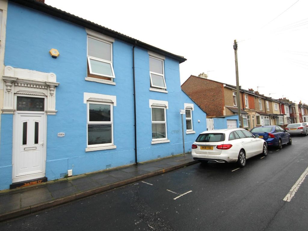 2 bed terraced house for sale in Cardiff Road, Portsmouth PO2, £220,000 Zoopla