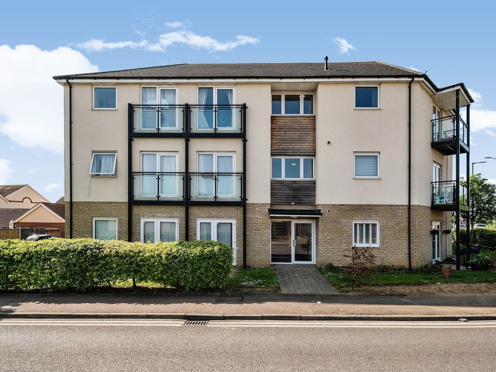 2 bed flat for sale in The Cedars, Broxbourne EN10 Zoopla