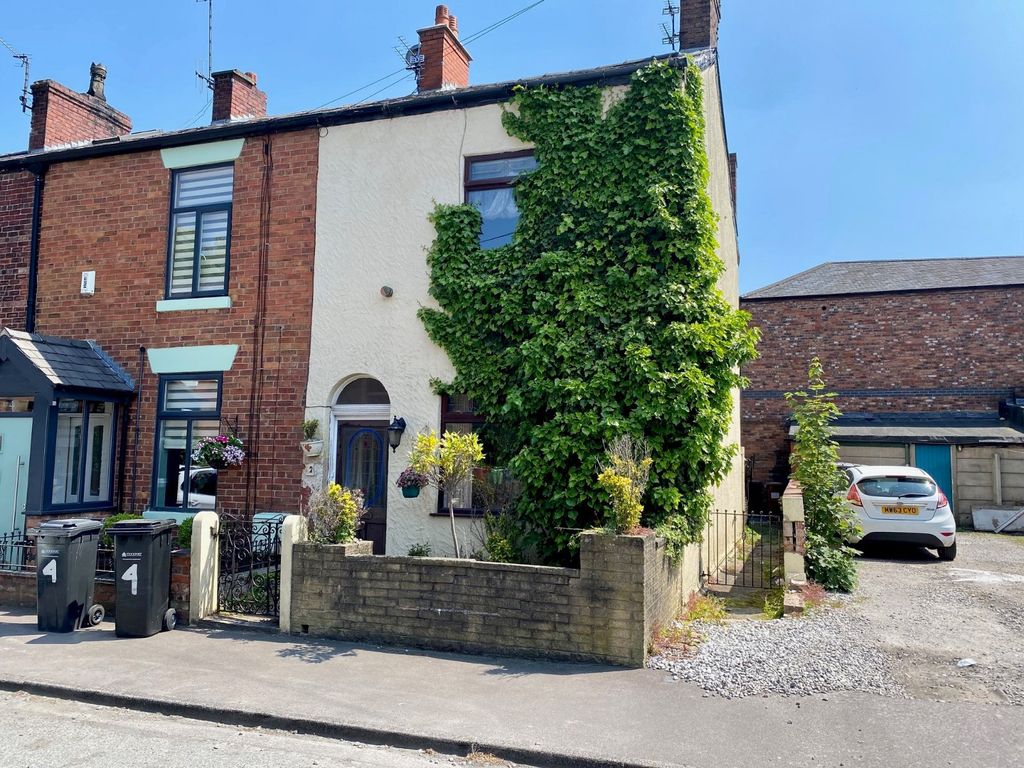 2 bed end terrace house for sale in High Street, Hazel Grove, Stockport