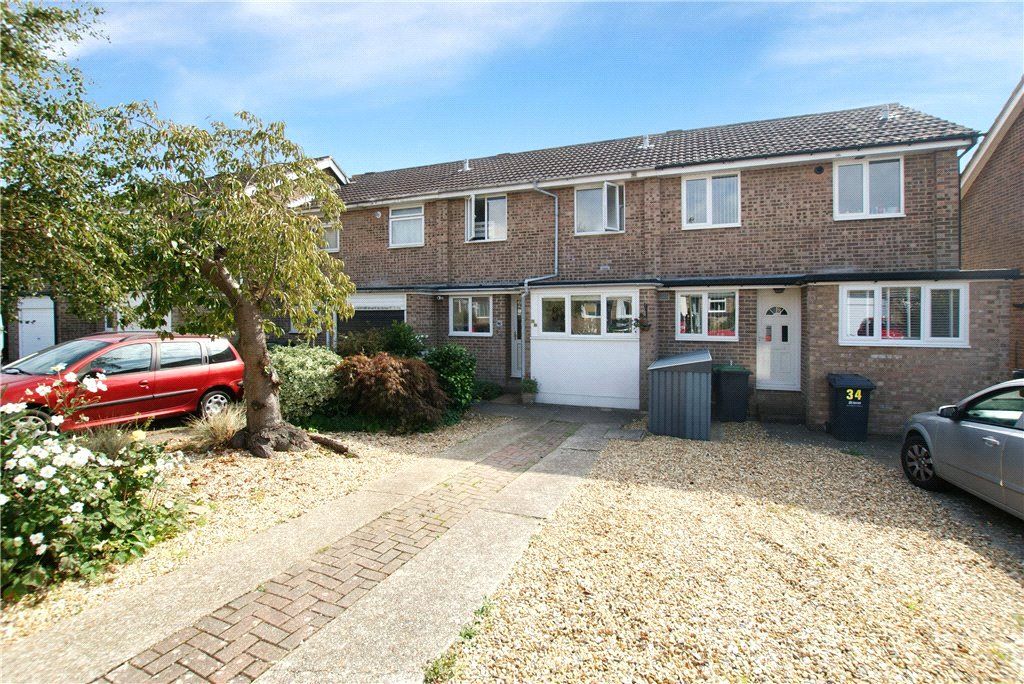 2 bed detached house for sale in Brook Gardens, Emsworth, Hampshire