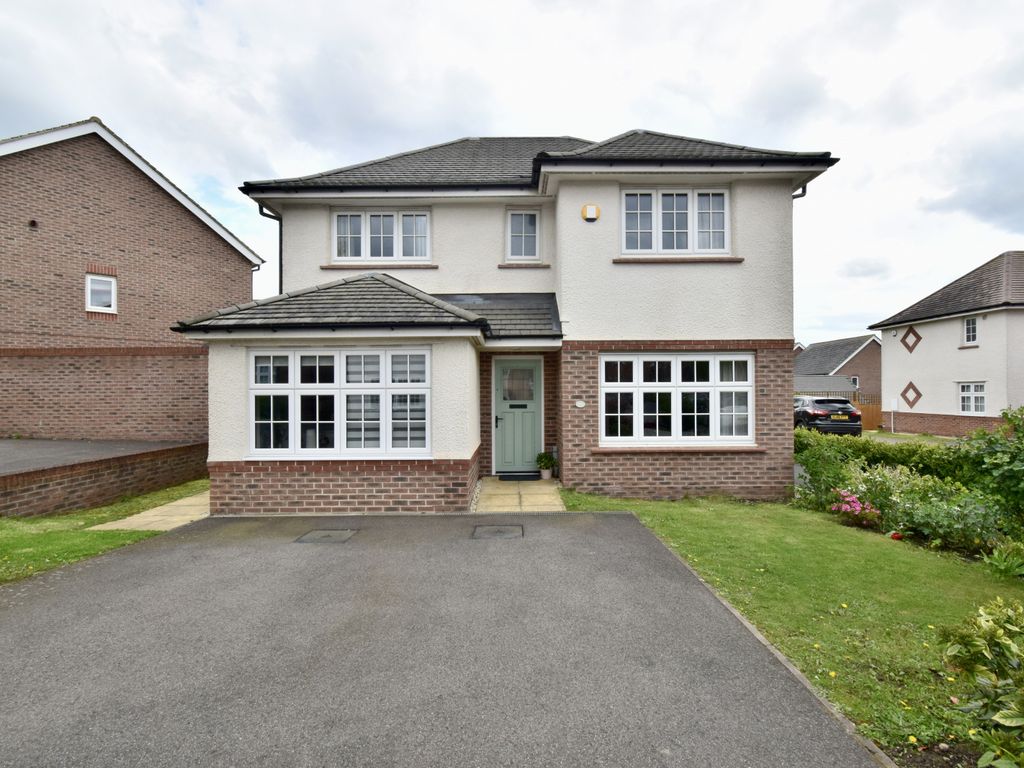 4 bed detached house for sale in Stambourne Road, Humberstone
