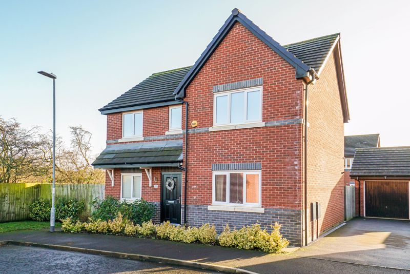 4 bed detached house for sale in 3 Gilbert Way, Warton, Preston PR4, £