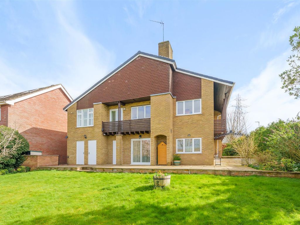 4 bed property for sale in Fraser Close, Daventry NN11 Zoopla