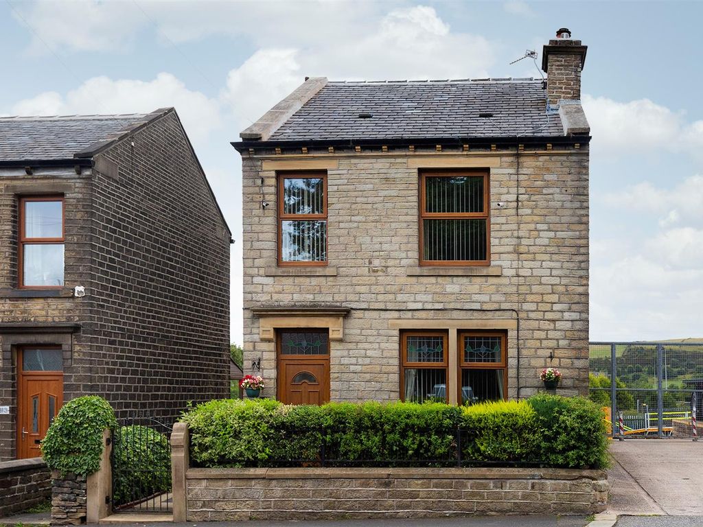 3 bed detached house for sale in New Hey Road, Outlane, Huddersfield HD3, £270,000 Zoopla