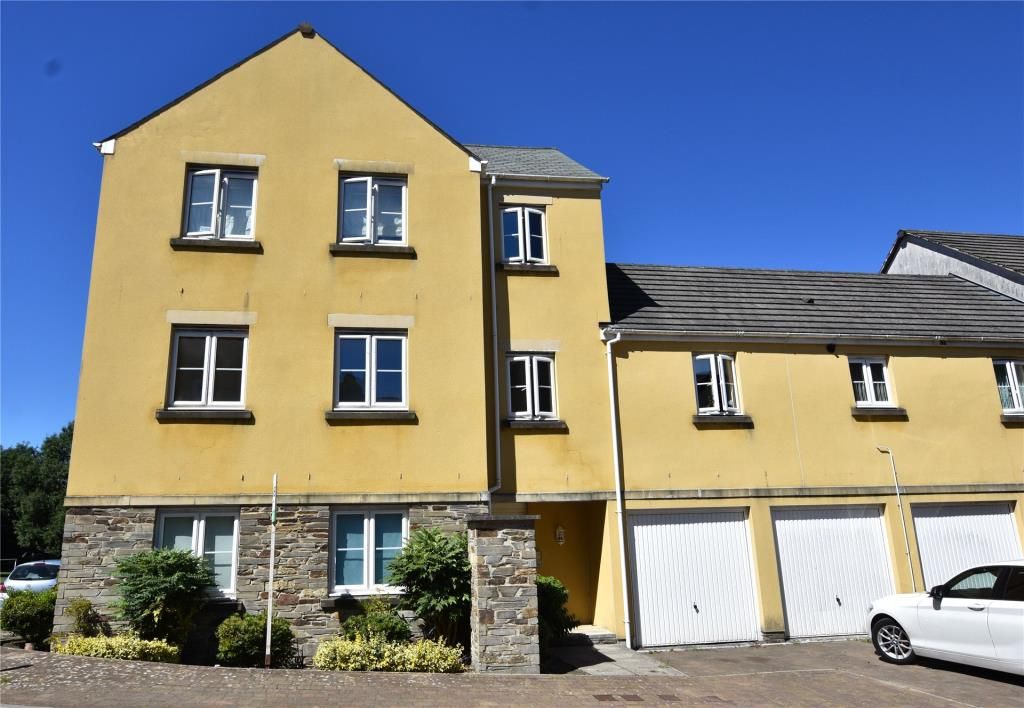 2 bed flat for sale in Lady Beam Court, Kelly Bray, Callington