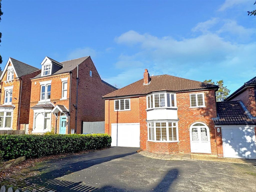 4 bed detached house for sale in Northfield Road, Bournville