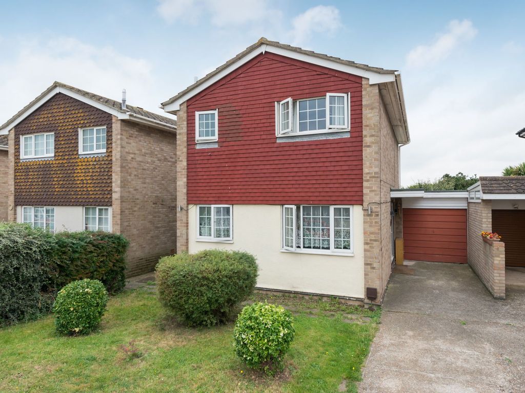 3 bed detached house for sale in Mallory Close, Ramsgate CT12, £425,000