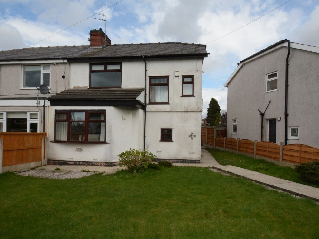 3 bed semidetached house for sale in The Quadrant, Droylsden M43 Zoopla