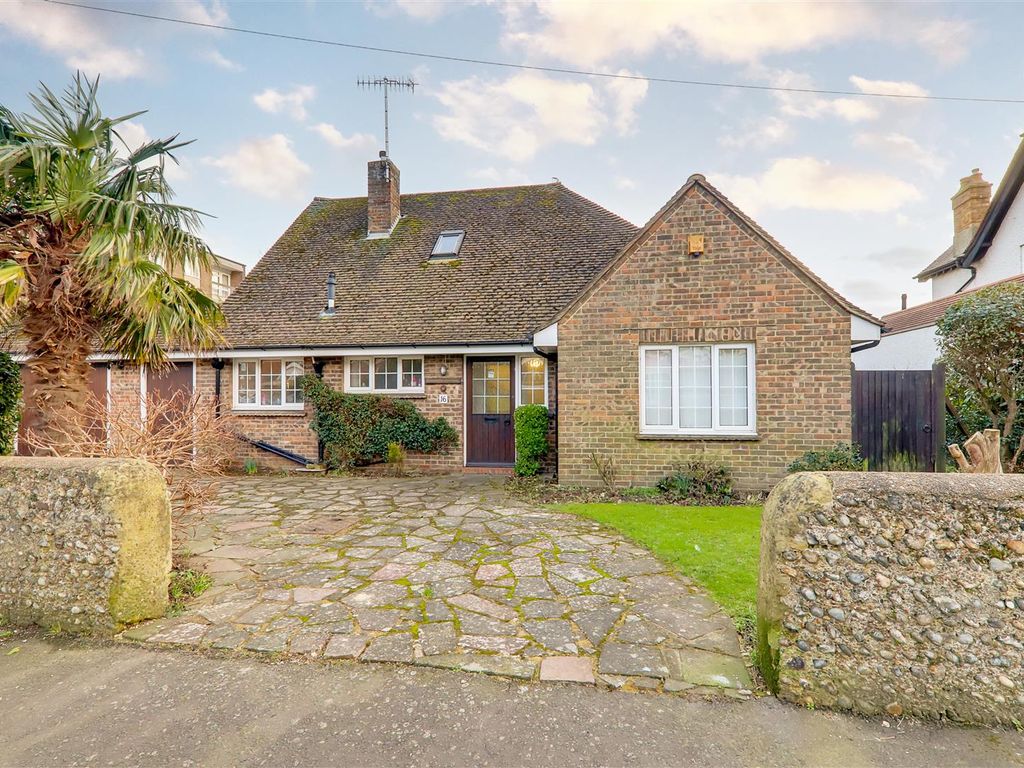 3 bed detached house for sale in Langton Road, Broadwater, Worthing