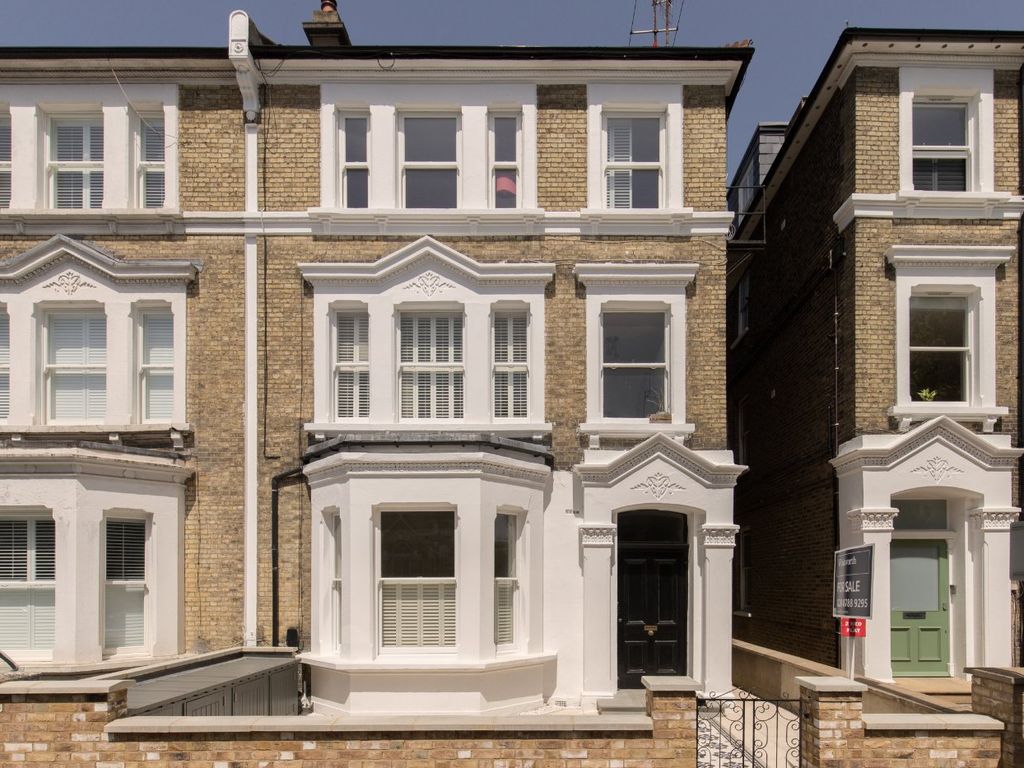 2 bed flat for sale in Disraeli Road, London SW15 Zoopla