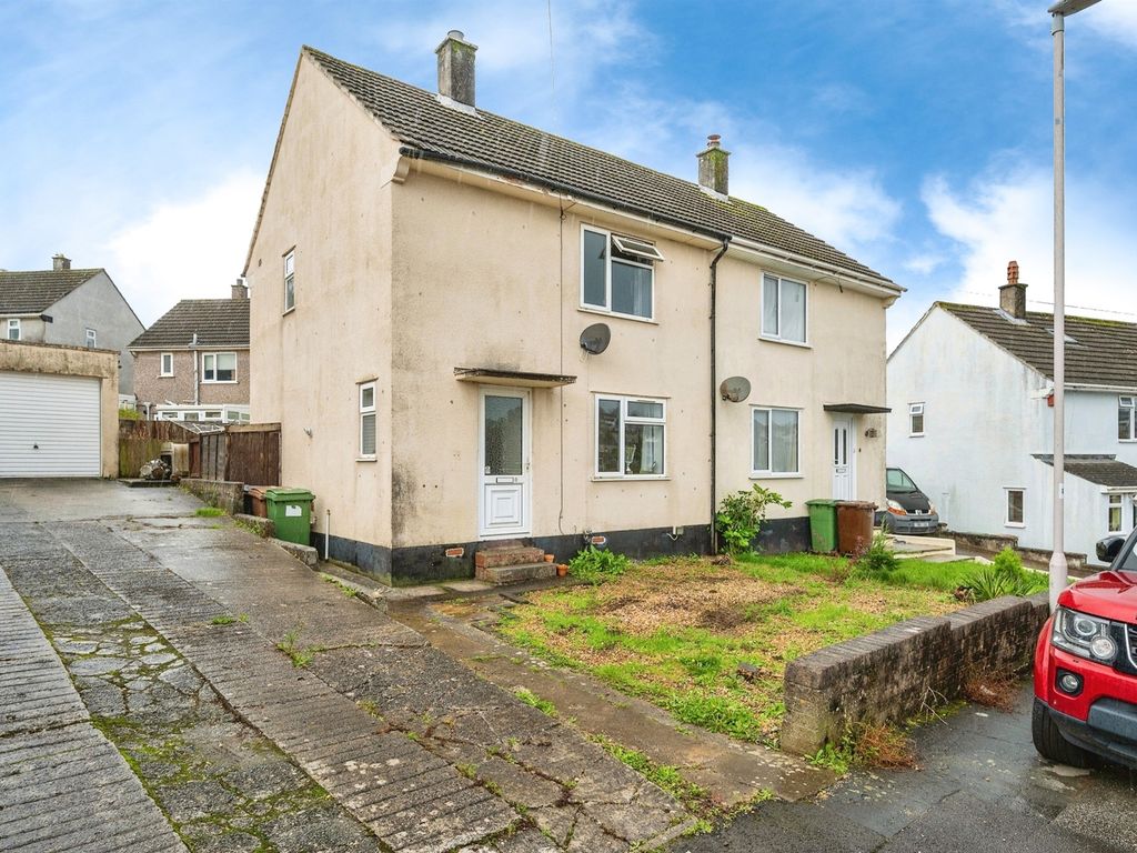 2 bed semidetached house for sale in Erle Gardens, Plympton, Plymouth