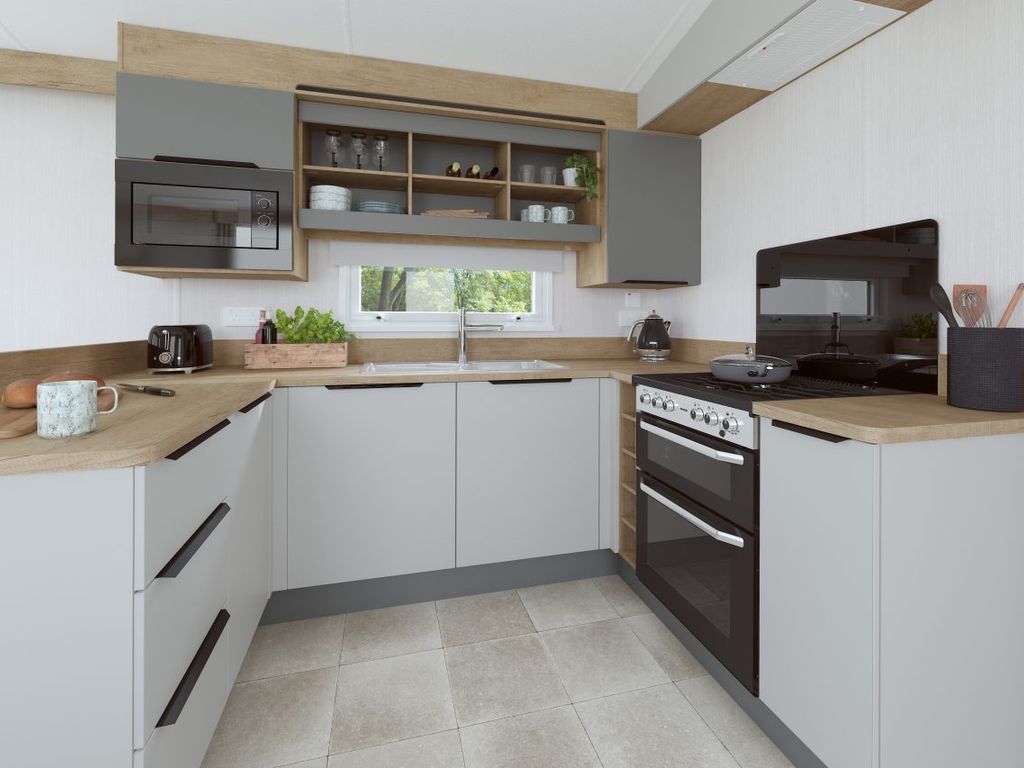 2 bed property for sale in St. Marys Road, Birnam, Dunkeld PH8, £54,995