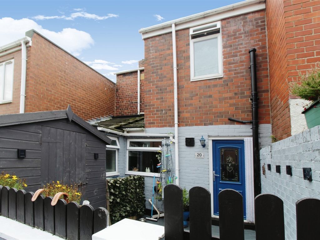 2 bed terraced house for sale in Lister Avenue, Greenside, Ryton NE40, £110,000 Zoopla