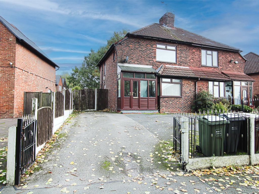 2 bed semidetached house for sale in Ashdown Avenue, Blackley