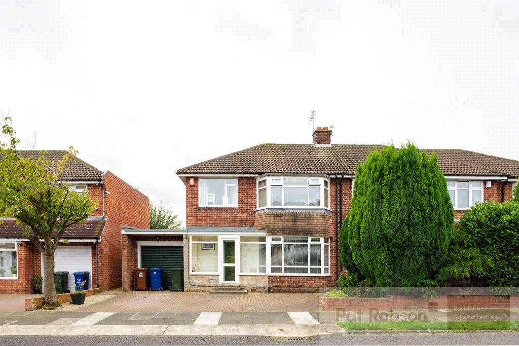 3 bed semidetached house for sale in Kenton Avenue, Gosforth