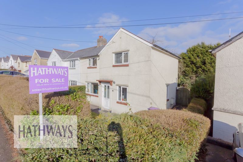 3 bed semidetached house for sale in Maple Road, Griffithstown