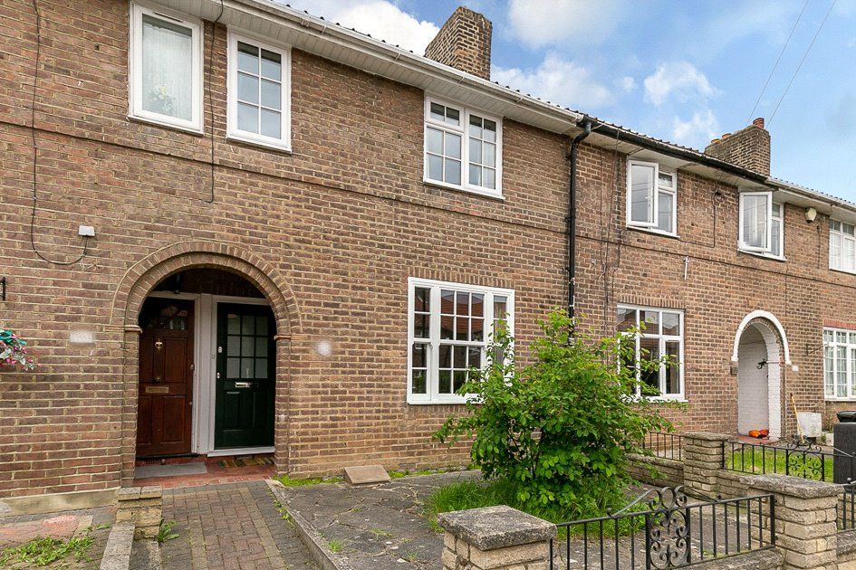 2 bed terraced house for sale in Glenbow Road, Bromley, Kent BR1, £