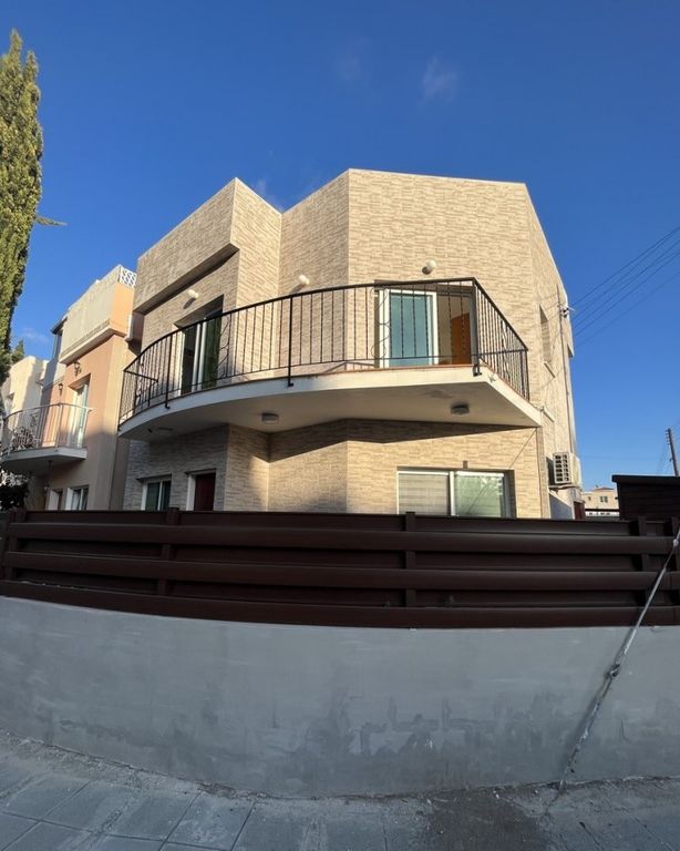 2 bed town house for sale in Universal Area, Pafos, Cyprus, £180,067