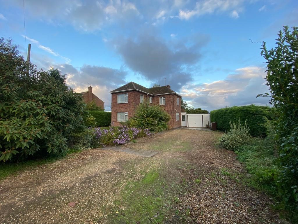 3 bed detached house for sale in Beck Bank, Gosberton Clough, Spalding