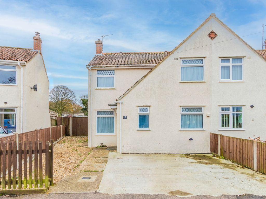 3 bed semidetached house for sale in Morse Road, Norwich NR1, £245,000