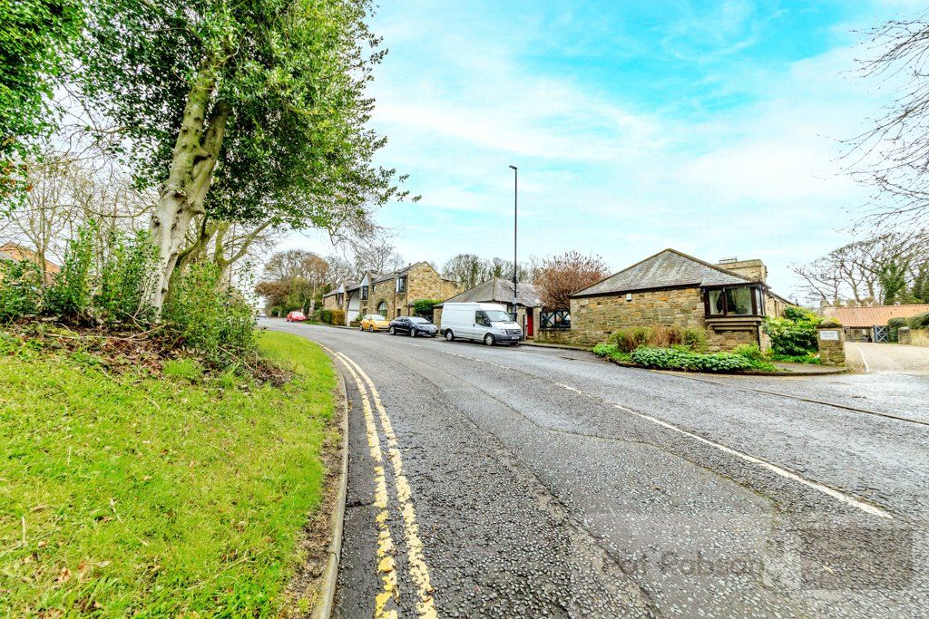 2 bed detached house to rent in Castle Farm Mews, Castle Farm, Jesmond