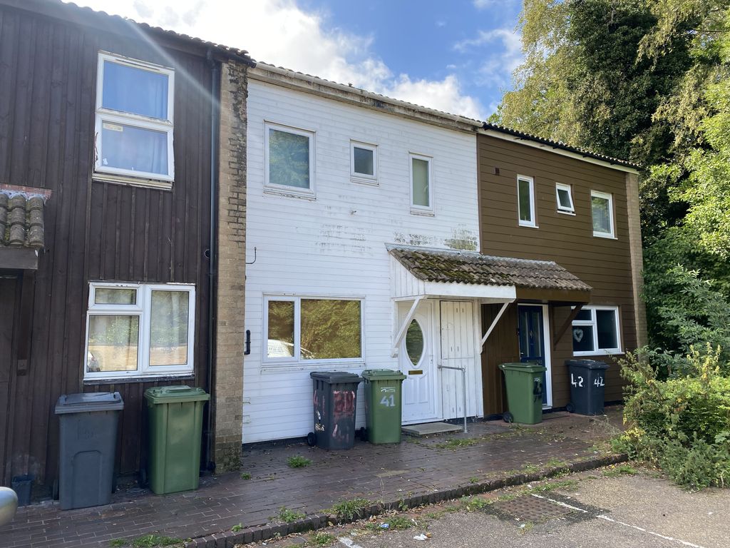 3 bed property for sale in 41 Stagsden, Orton Goldhay, Peterborough