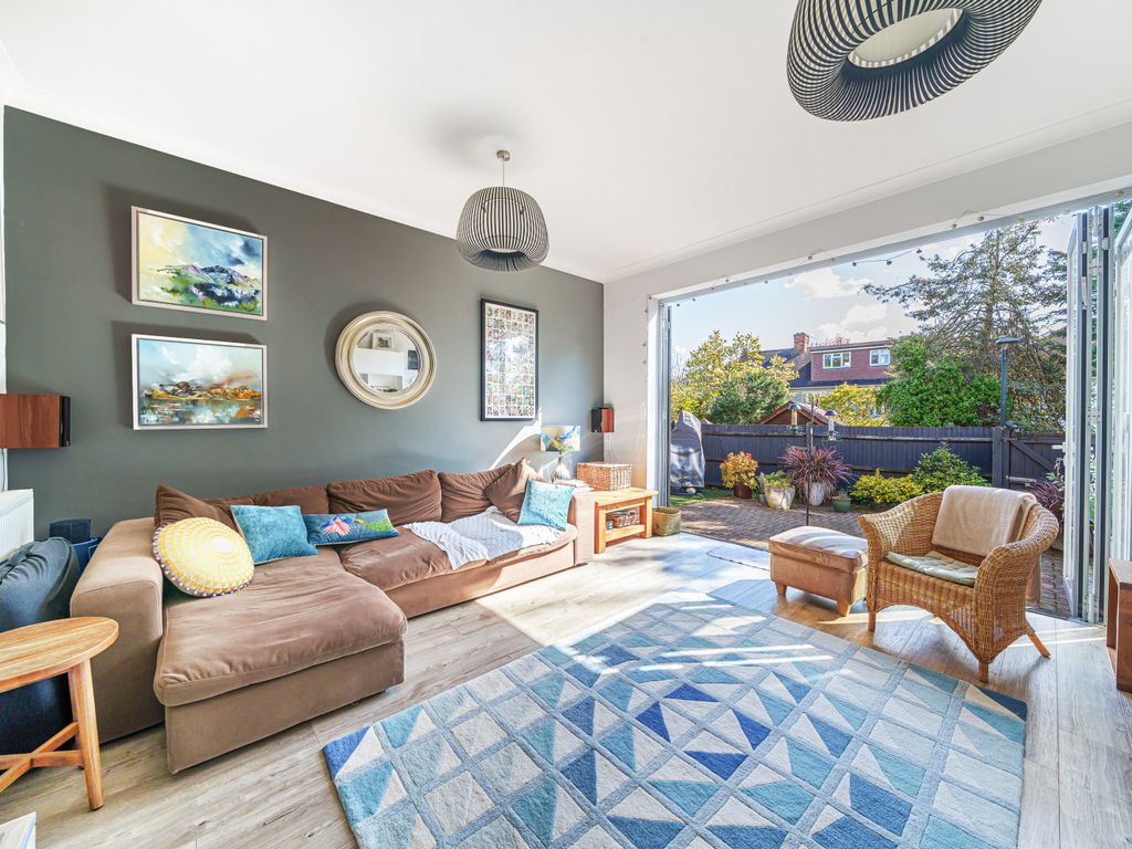 3 bed detached house for sale in Hawkesley Close, Strawberry Hill