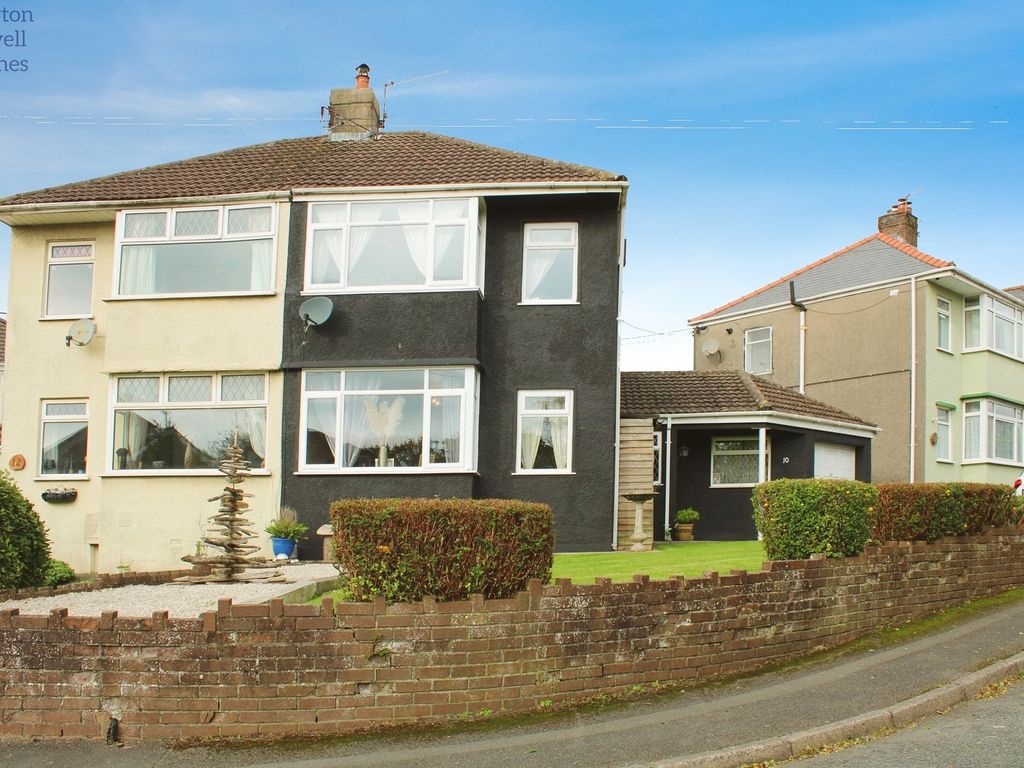 3 bed semidetached house for sale in Garfield Avenue, Litchard