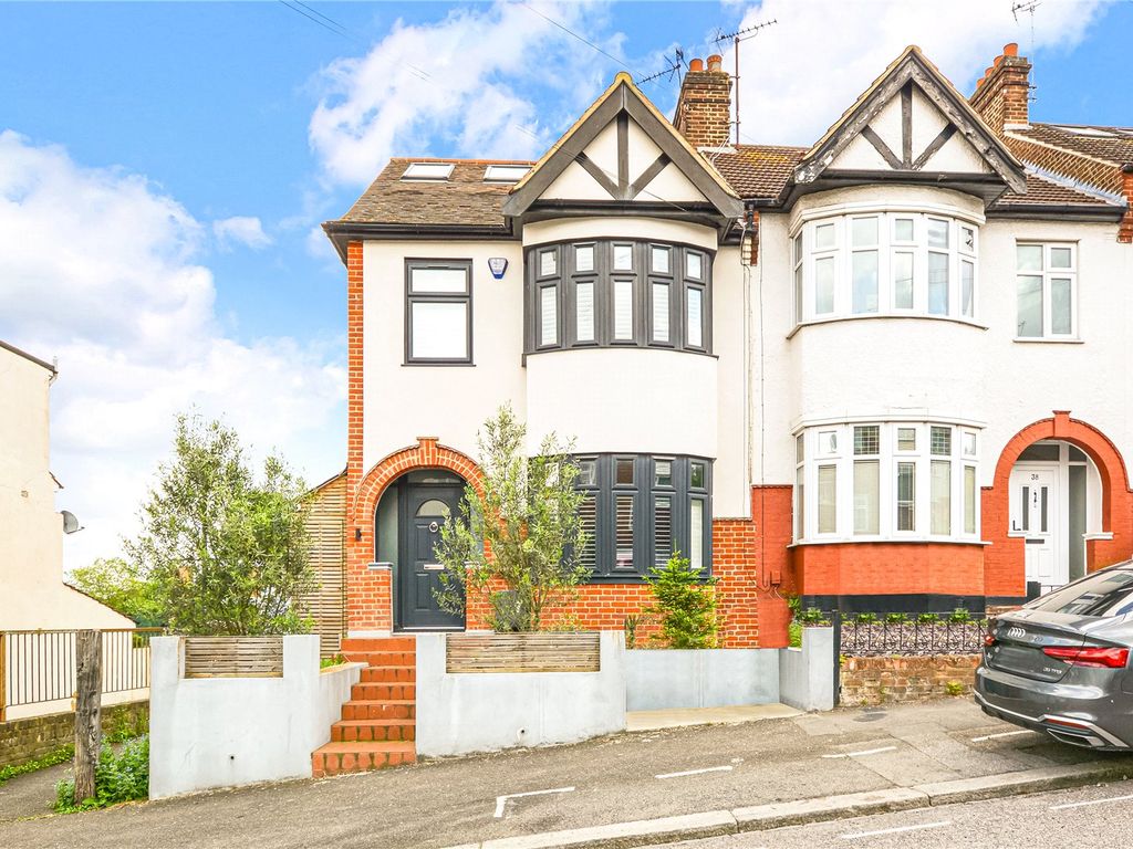 4 bed end terrace house for sale in Hurst Road, Walthamstow, London E17