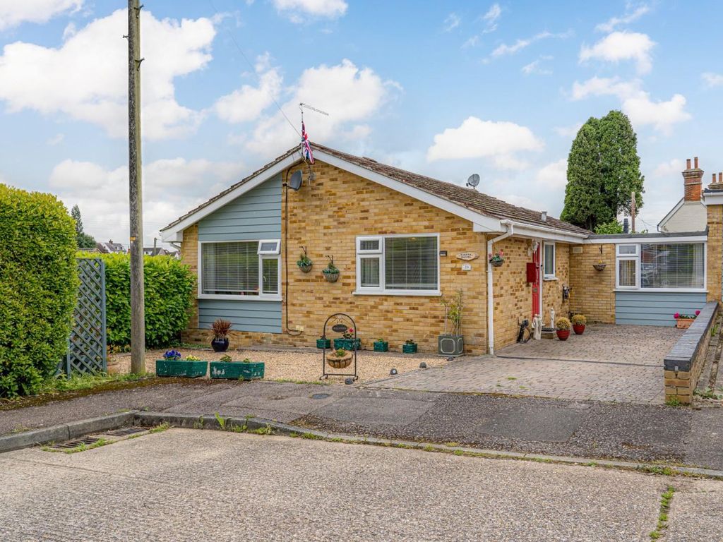2 bed bungalow for sale in Berkeley Close, Dunkirk ME13 Zoopla