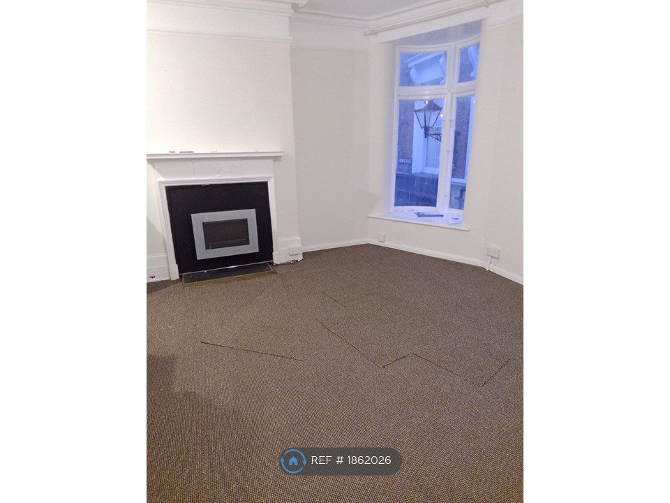1 bed flat to rent in No 3 Lane, Folkestone CT20, £515 pcm Zoopla