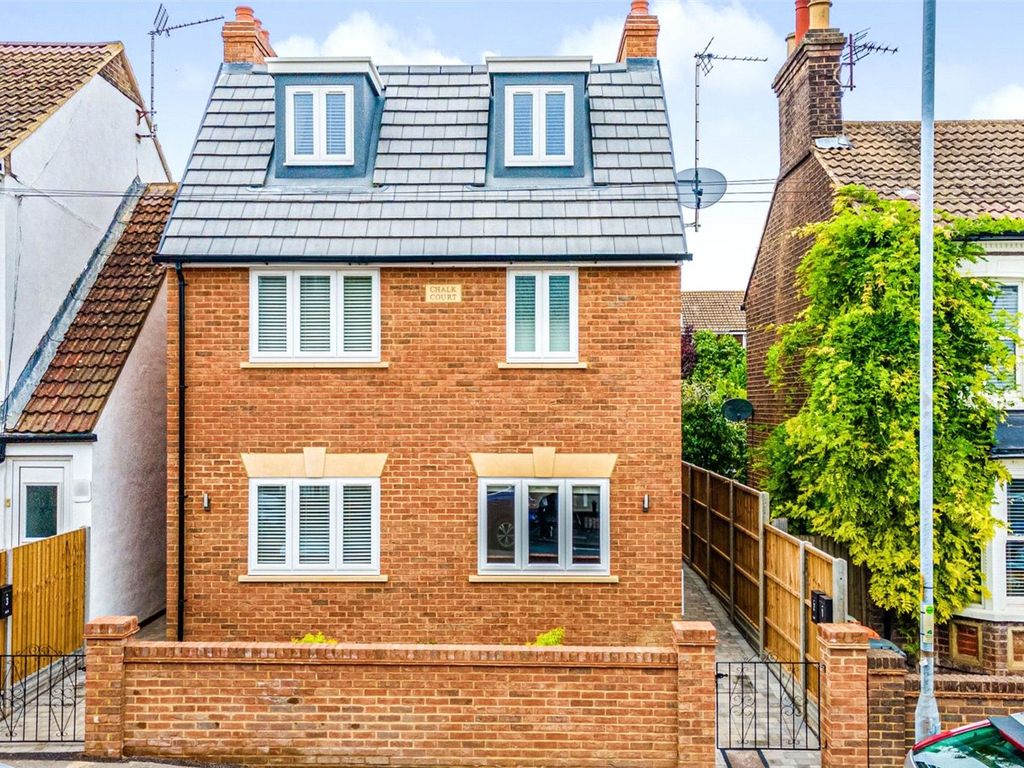 1 bed flat to rent in Chiltern Road, Dunstable, Bedfordshire LU6 Zoopla