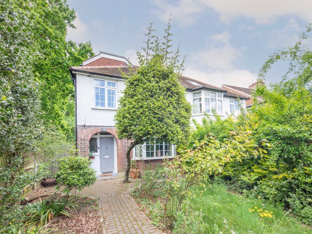 4 bed property for sale in Fifth Cross Road, Twickenham TW2 Zoopla