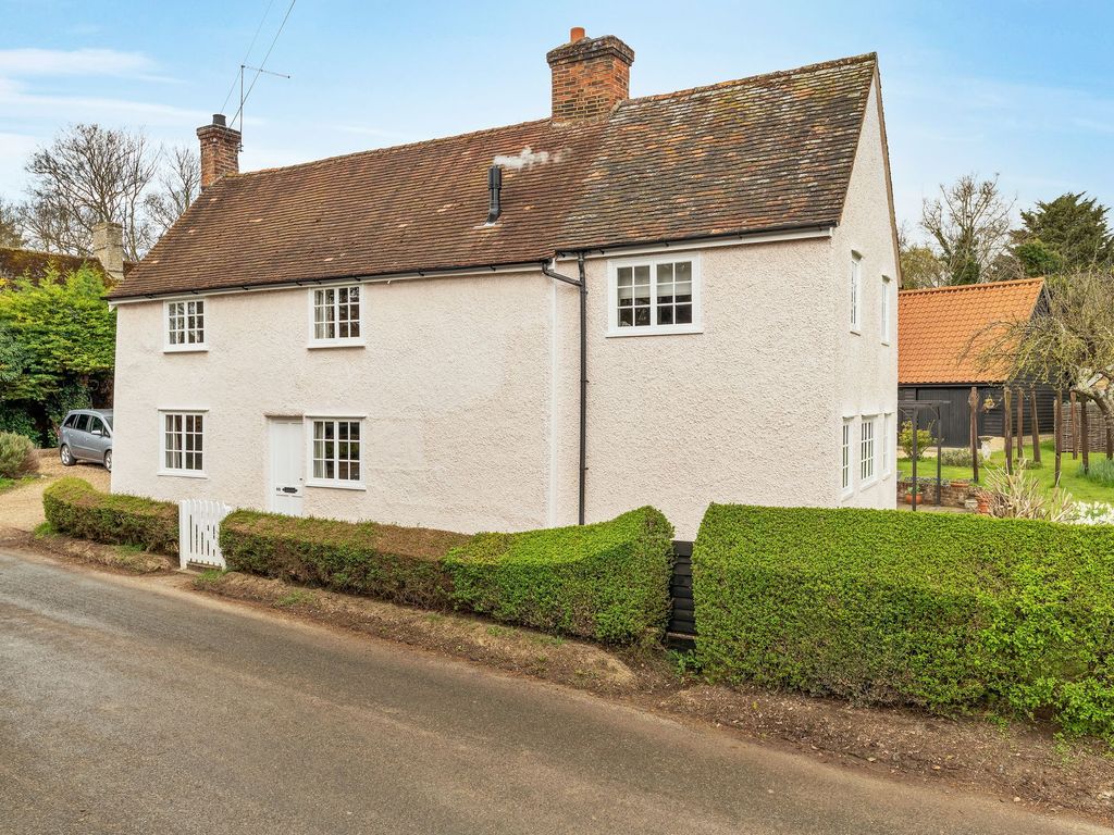 3 bed cottage for sale in High Street, Guilden Morden SG8, £675,000