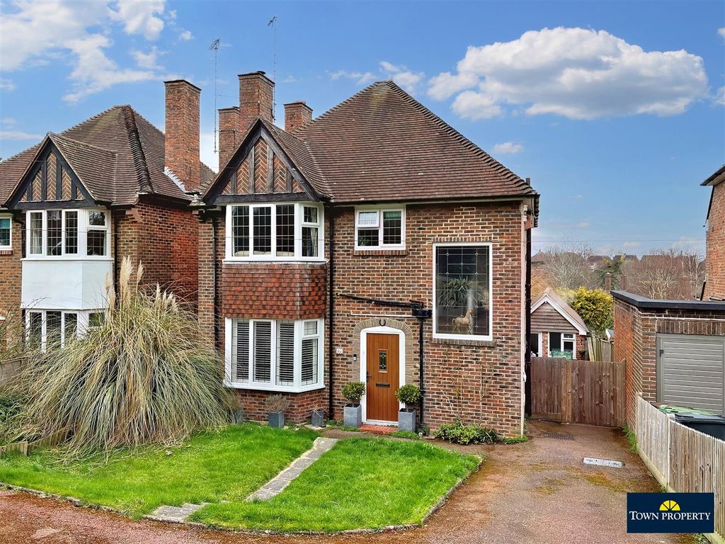 5 bed detached house for sale in Wish Hill, Eastbourne BN20 Zoopla