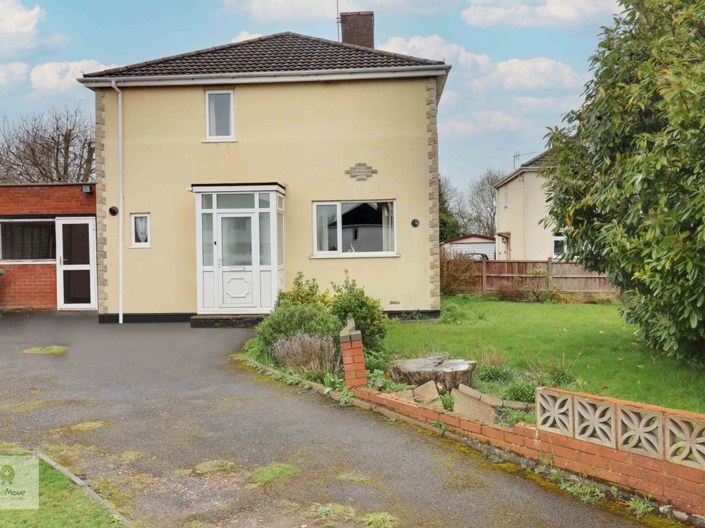 3 bed semidetached house for sale in Burton Avenue, Walsall, West Midlands WS4, £190,000 Zoopla