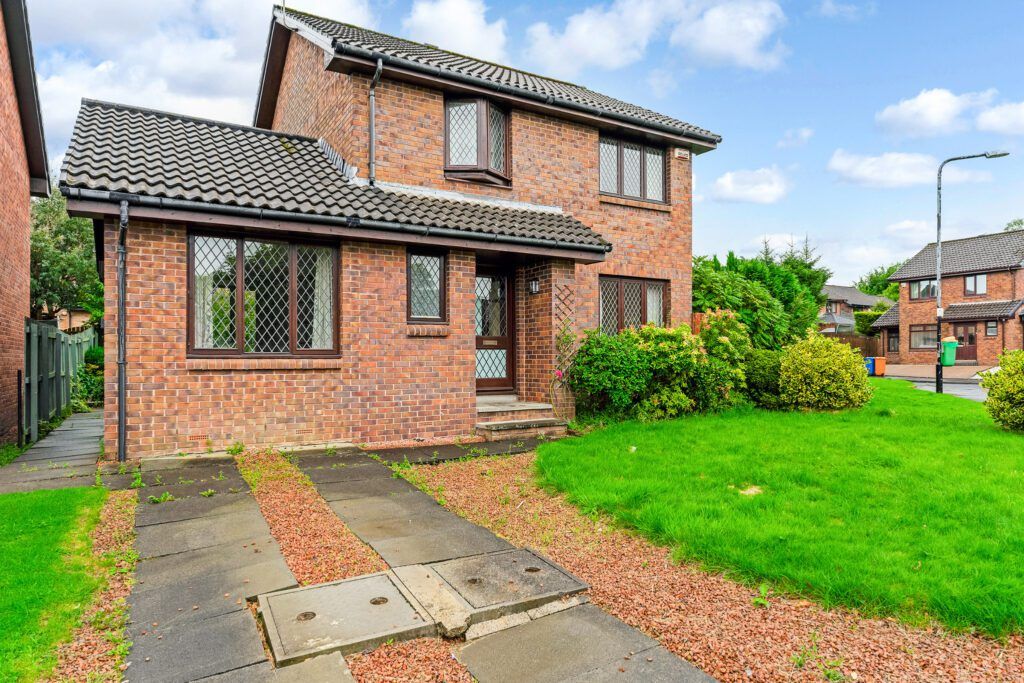 4 bed property for sale in Burnside, Bearsden, Glasgow G61, £319,000 Zoopla