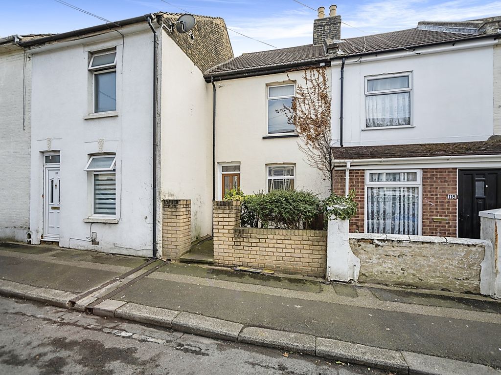 3 bed terraced house for sale in Weston Road, Rochester ME2 Zoopla