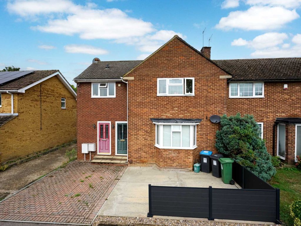 Haleswood Road, Hemel Hempstead HP2  