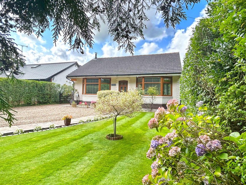 3 bed bungalow for sale in Saunders Lane, Hutton, Preston, 5Sa. PR4, £