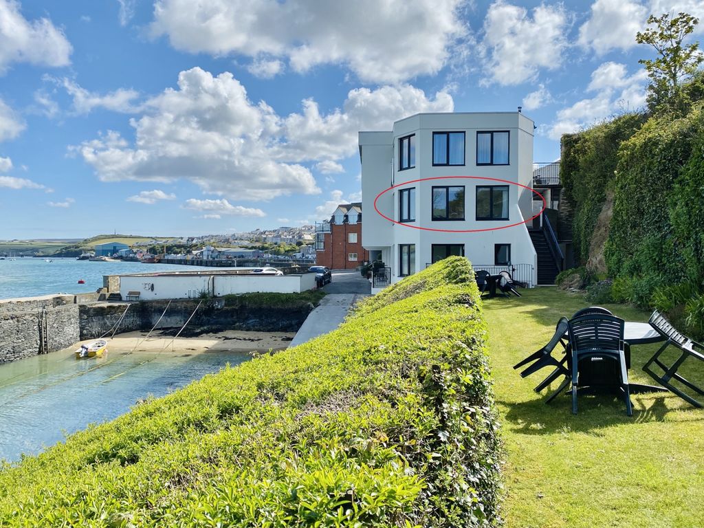 2 bed flat for sale in Old Boatyard, Padstow PL28, £750,000 Zoopla