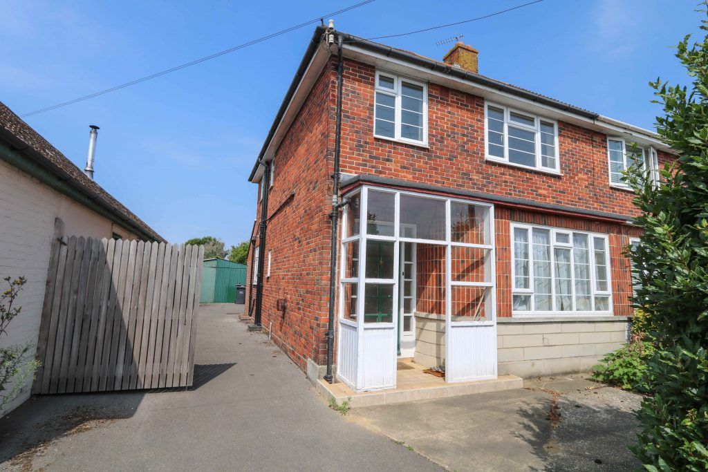 3 bed semidetached house for sale in Havant Road, Hayling Island PO11 Zoopla