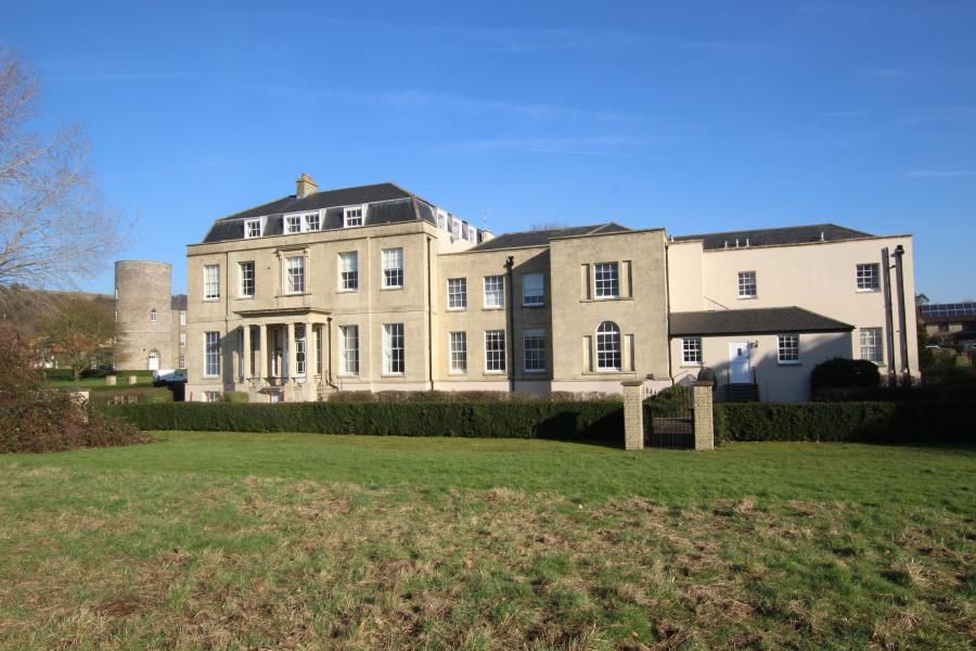 2 bed flat to rent in Barkleys Hill, Stapleton, Bristol BS16, £1,400