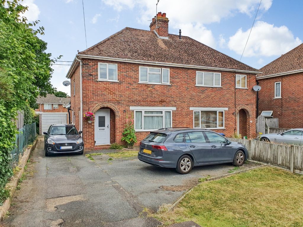 3 bed semidetached house for sale in Rough Common Road, Rough Common