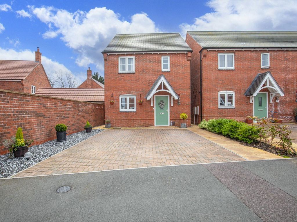 3 bed detached house for sale in 31 Rowan Drive, Anstey, Leicestershire