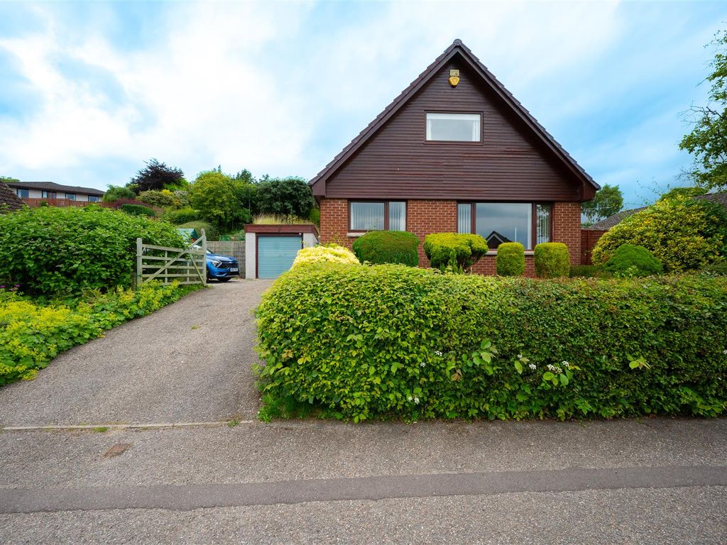 3 bed detached house for sale in Overton Avenue, Inverness IV3, £