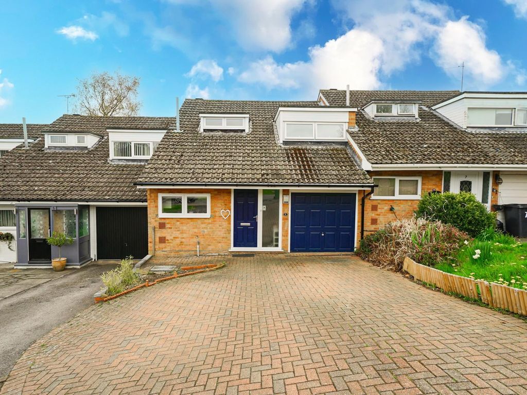 3 bed terraced house for sale in Bideford Green, Leighton Buzzard LU7