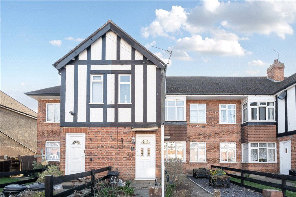 2 bed for sale in Beechwood Avenue, Ruislip, Middlesex HA4
